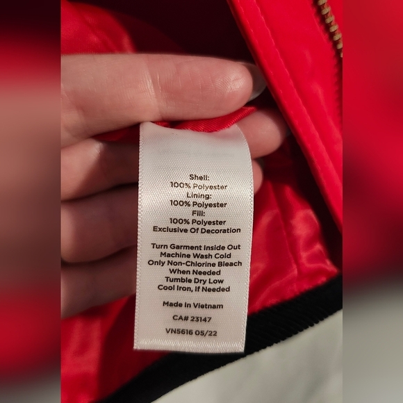 Talbots Jacket Women's Size Small Red Black Quilted Coat Corduroy Trim Classic - Picture 2 of 11